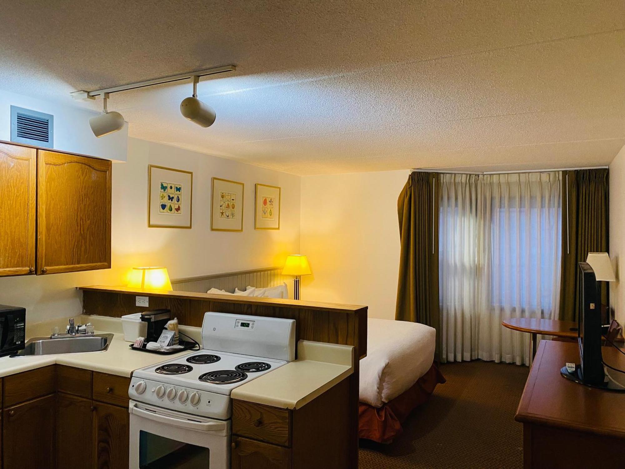 Charlottetown Inn & Conference Centre Екстериор снимка