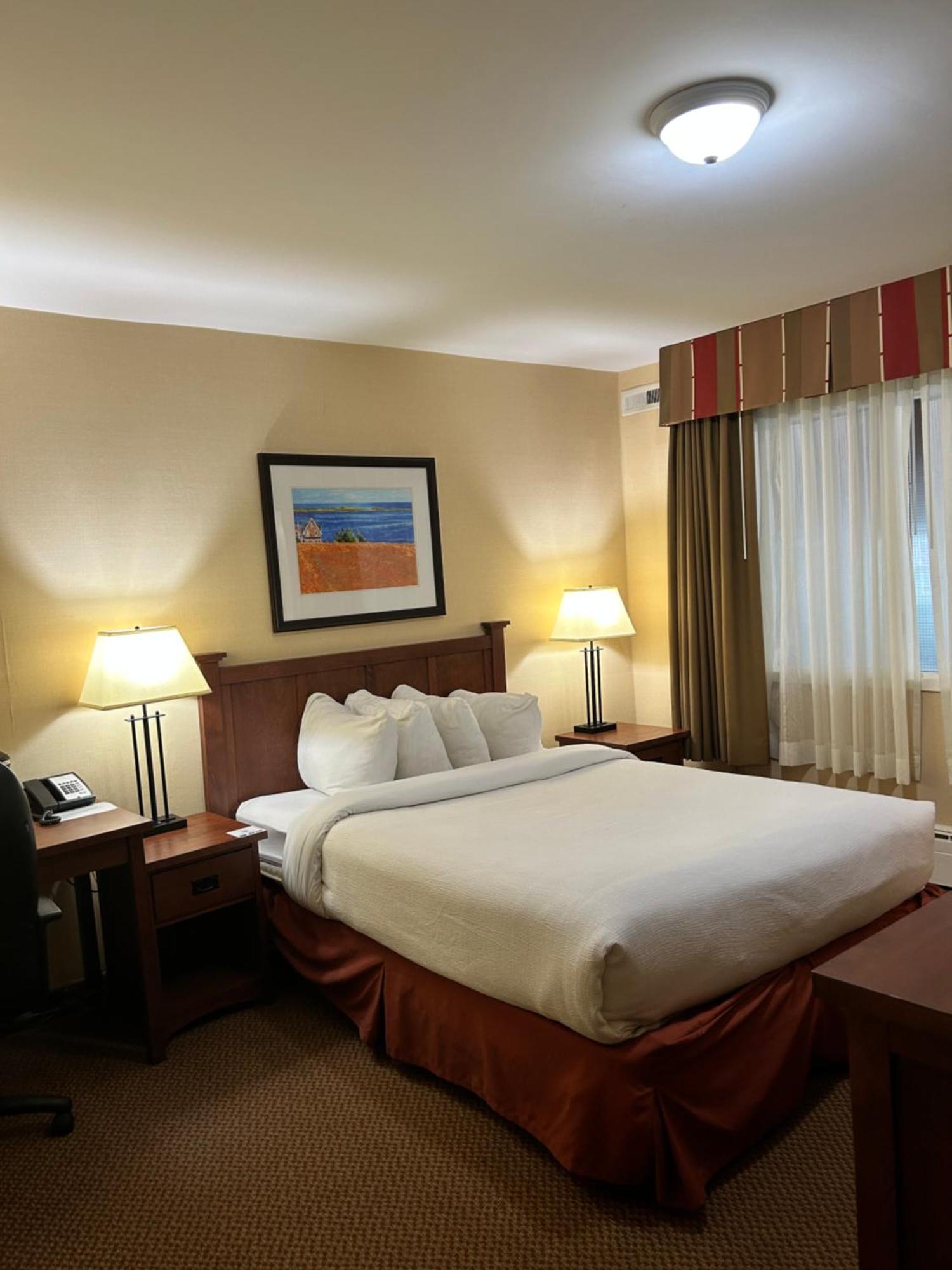 Charlottetown Inn & Conference Centre Екстериор снимка