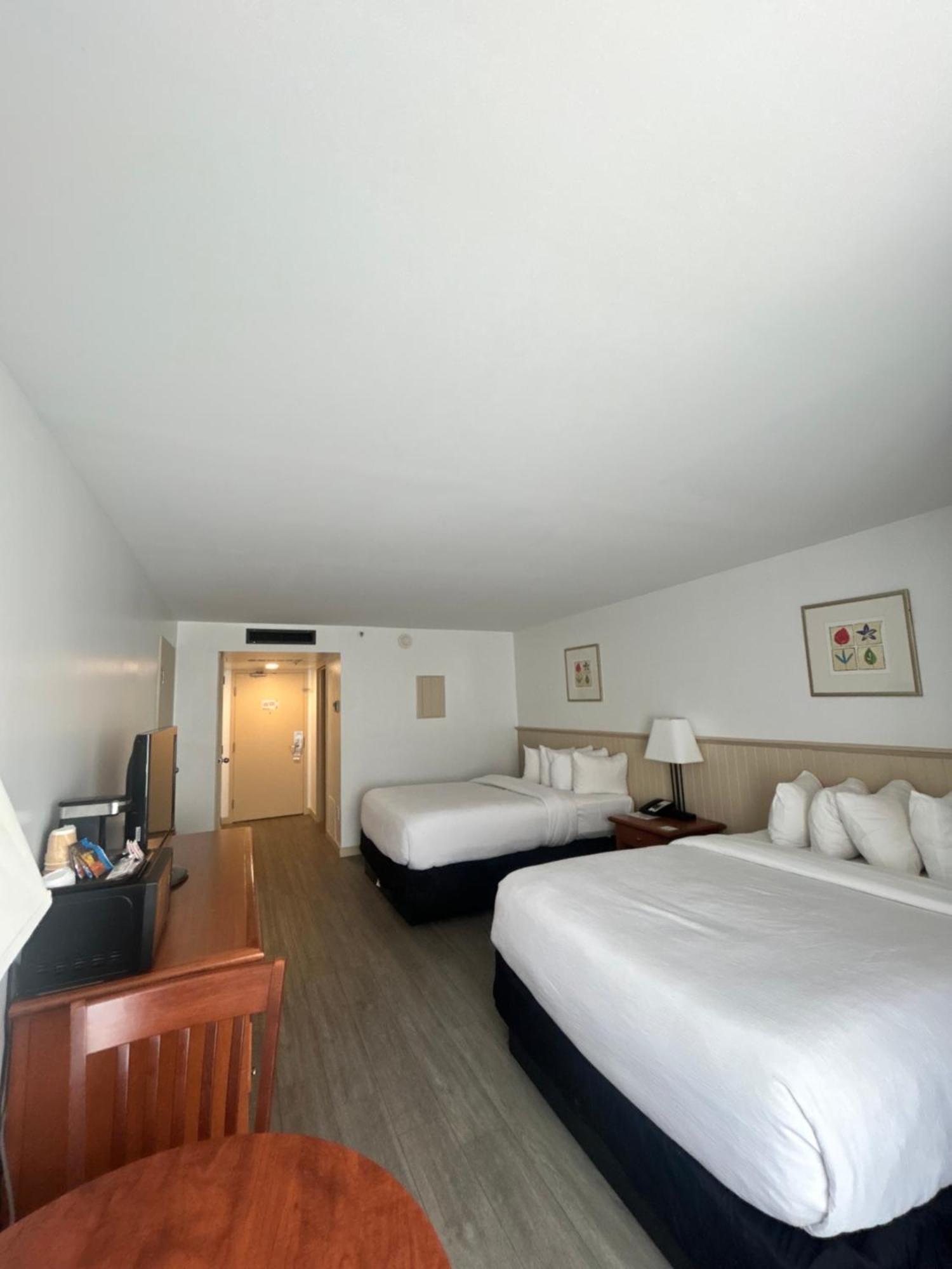 Charlottetown Inn & Conference Centre Екстериор снимка