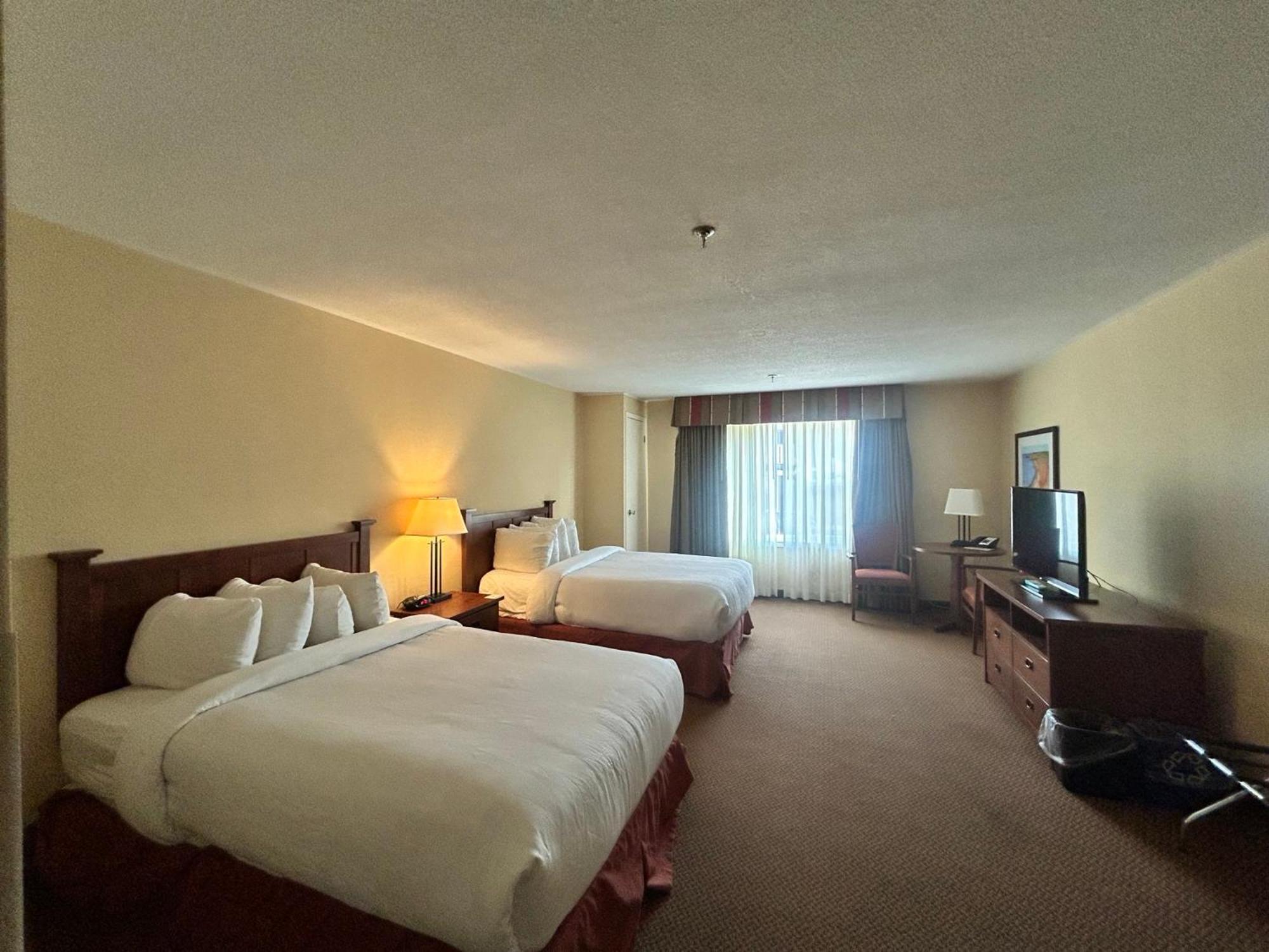 Charlottetown Inn & Conference Centre Екстериор снимка