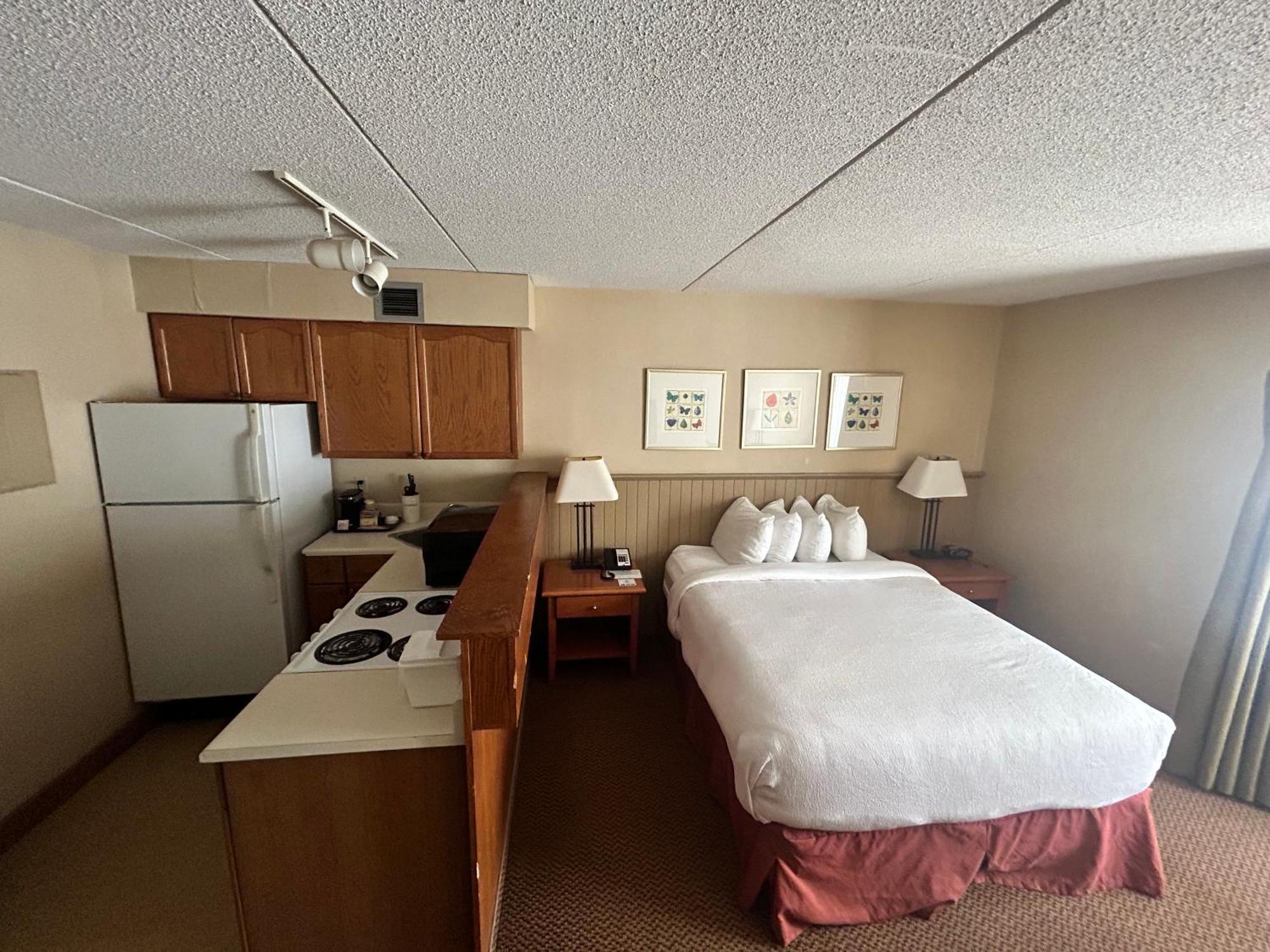Charlottetown Inn & Conference Centre Екстериор снимка