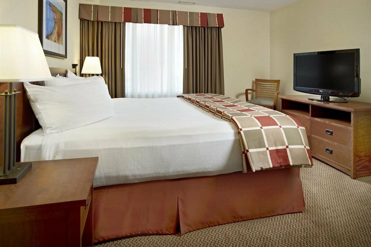 Charlottetown Inn & Conference Centre Екстериор снимка
